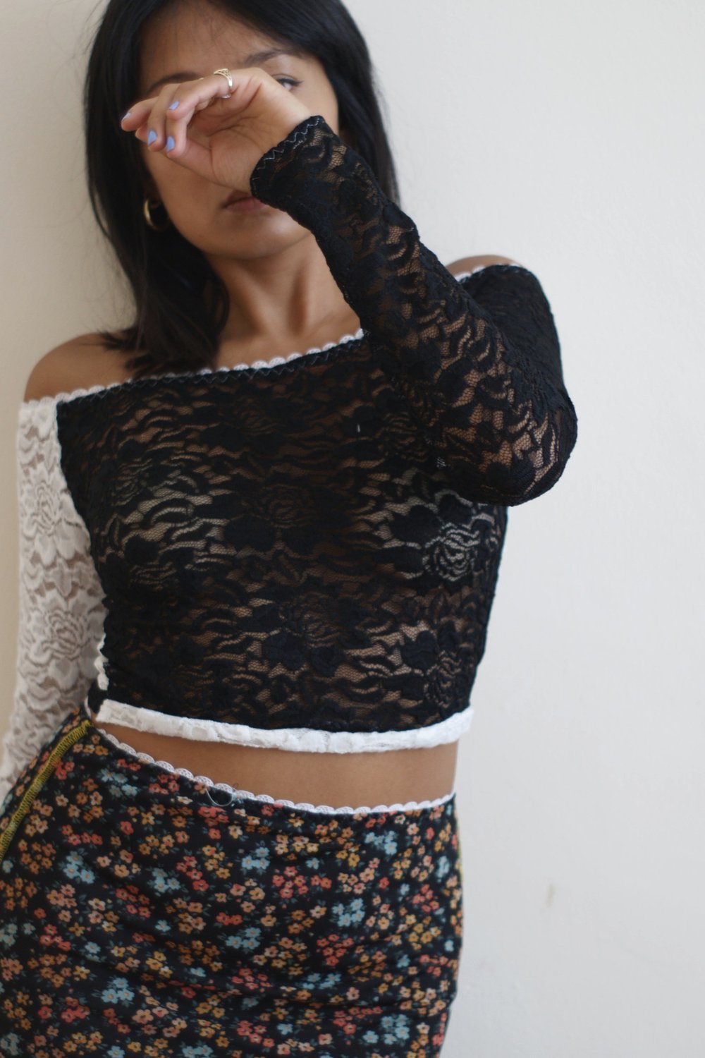 Amanda Off Shoulder Top Lace