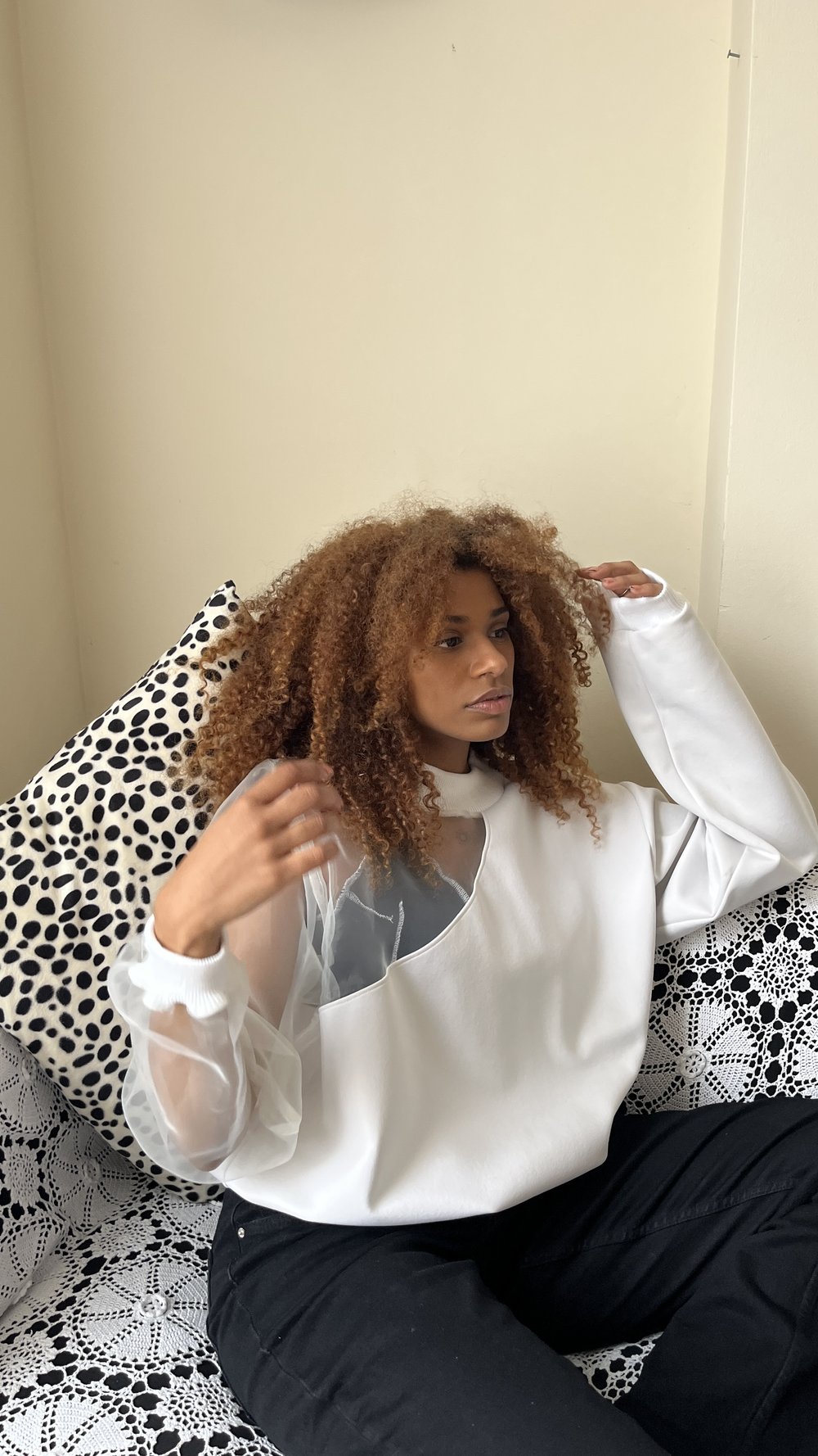 Ruo Oversized White Jumper
