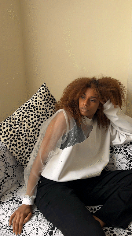 Ruo Oversized White Jumper