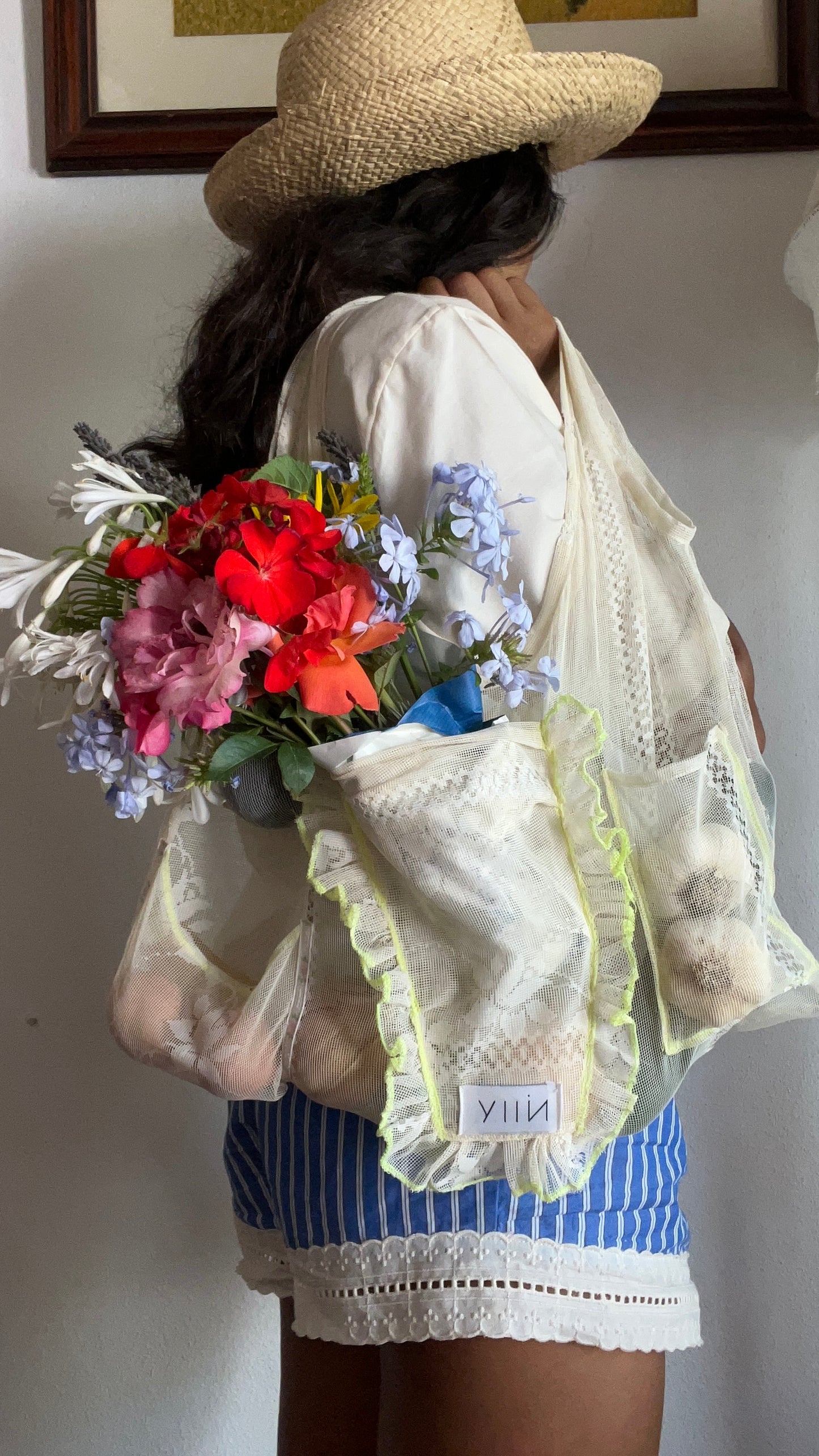Aila Lace Flower Shopping Tote