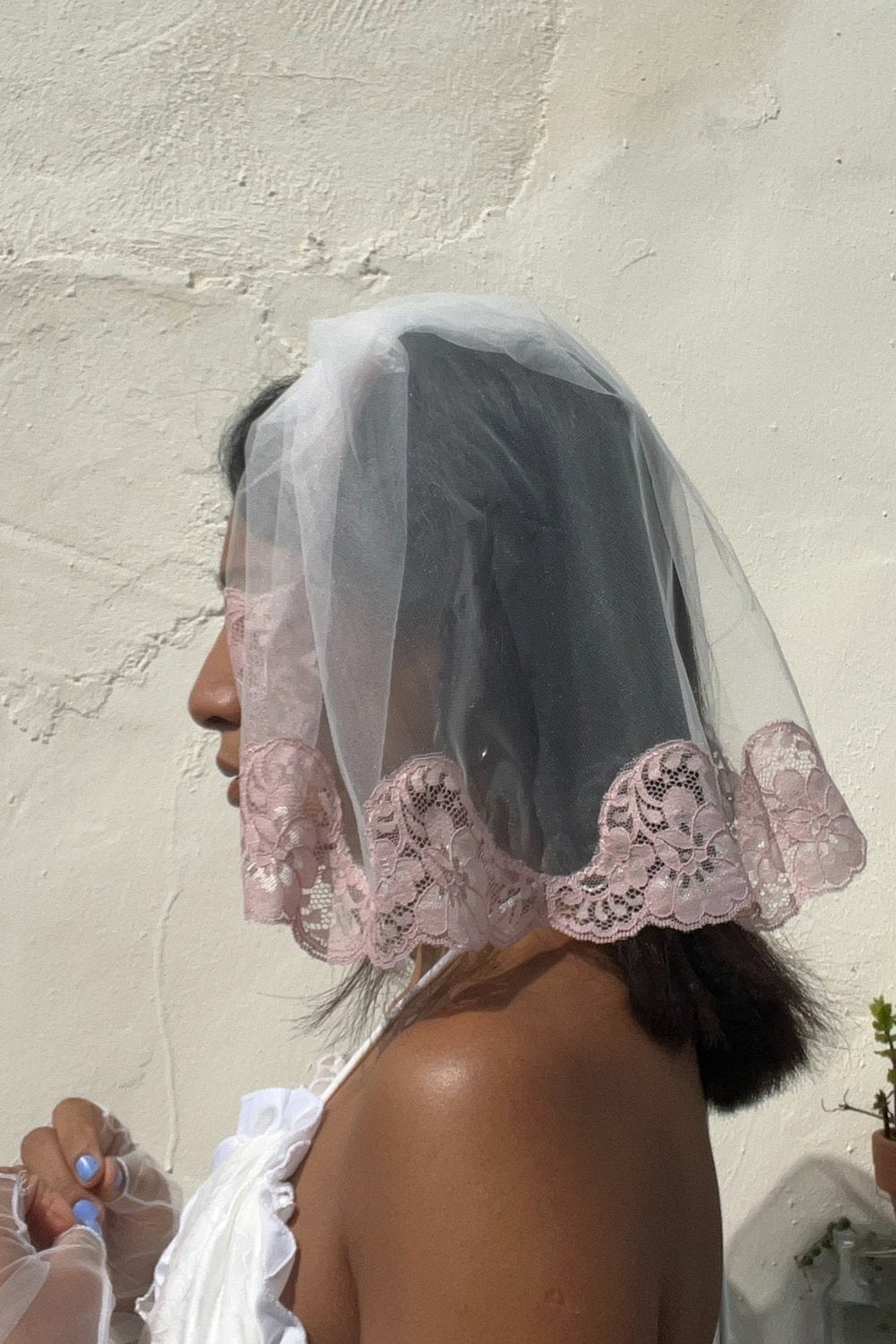 Amelia Bridal Veil White or Red